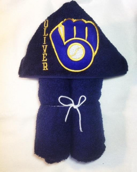 Milwaukee Brewers Hooded Towel